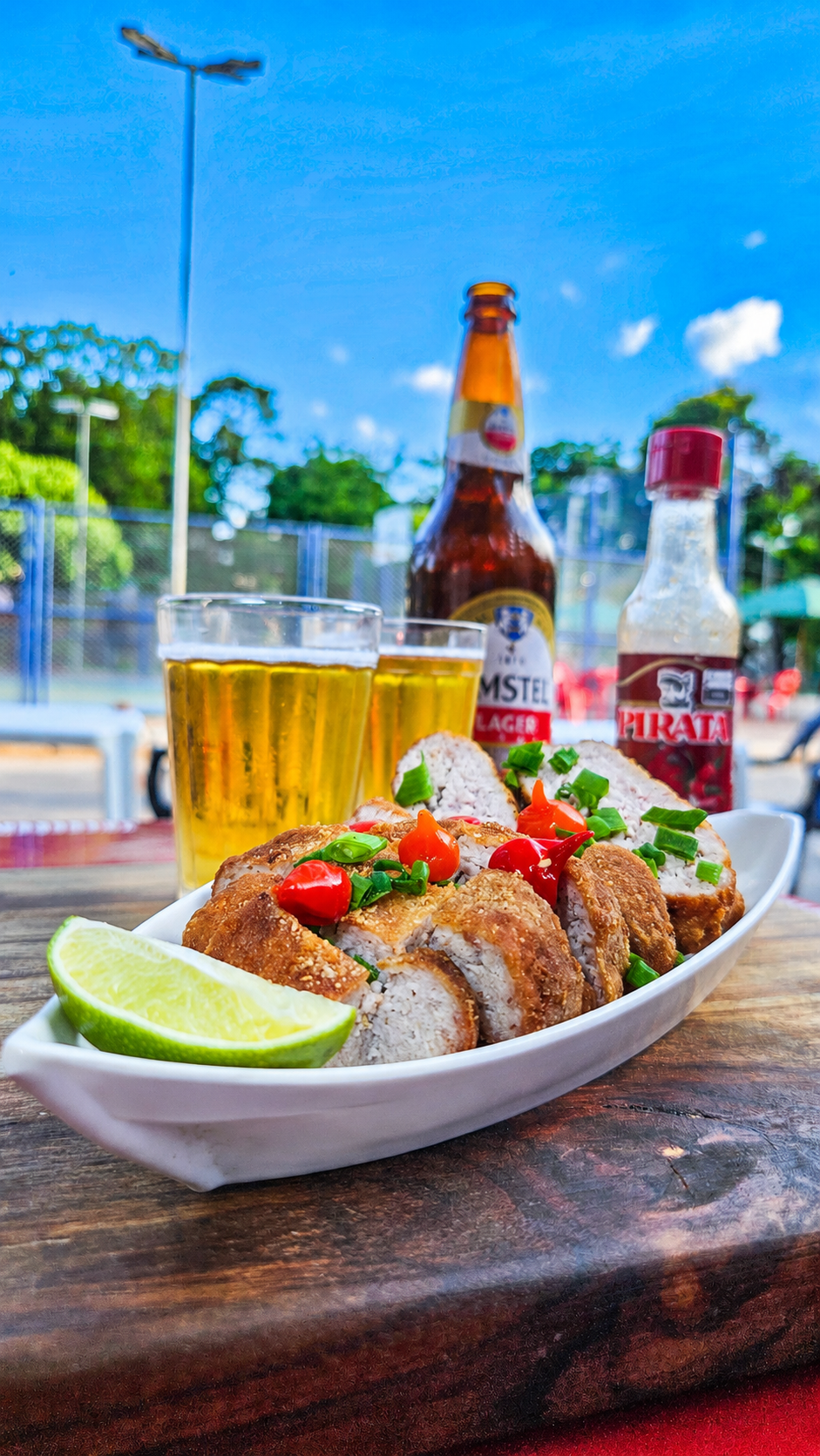 Bolinho de Pernil ao Molho Barbecue de Jabuticaba — Davids Bar