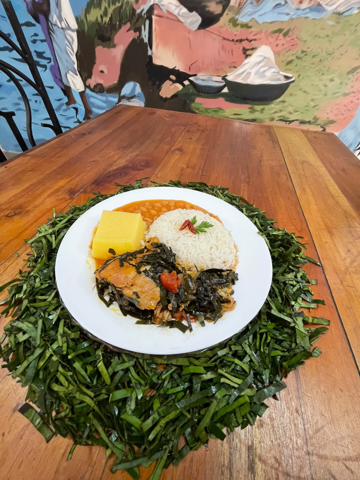 Frango com Ora Pro Nobis — Sabor Sabarense